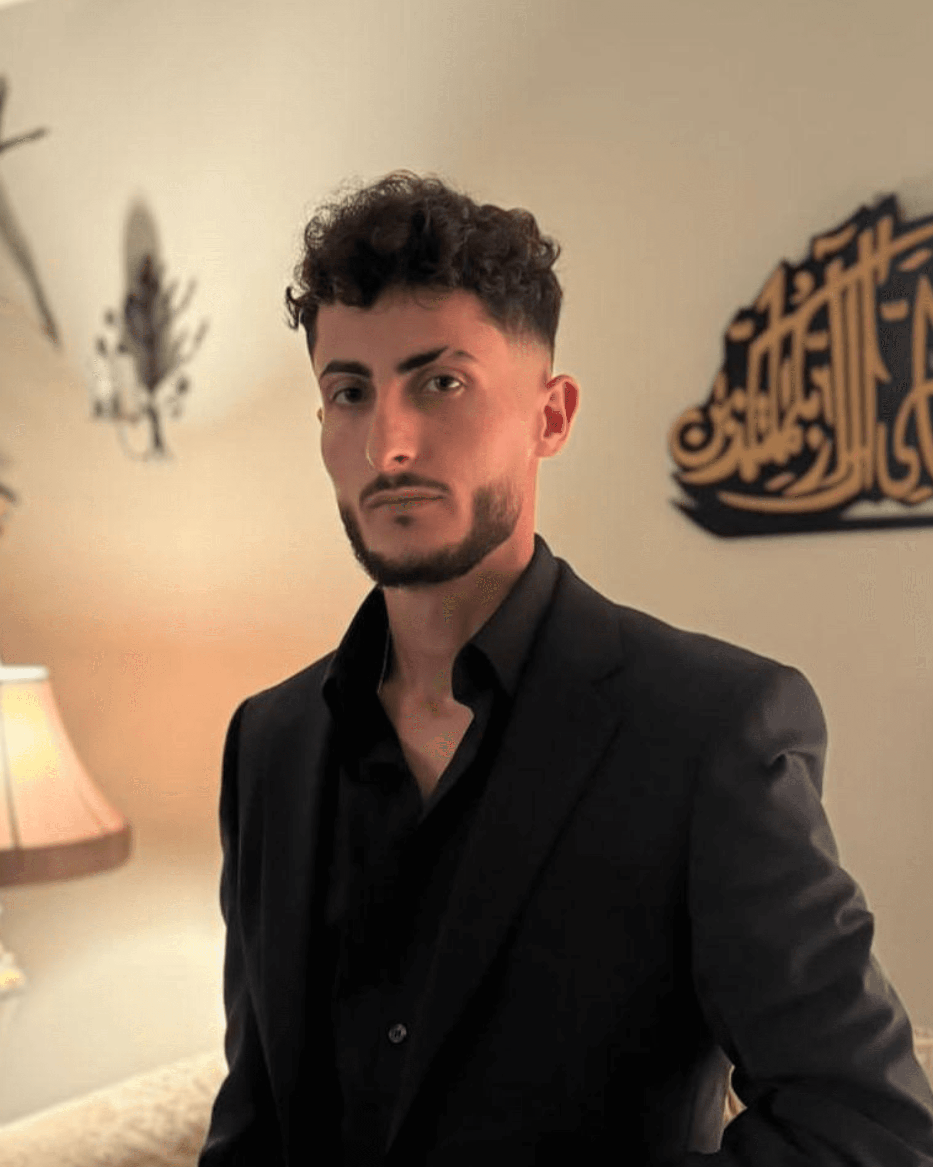 Hasan at Barber Sinan
